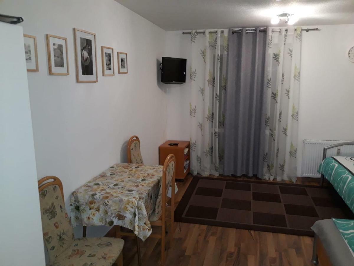 Apartment Homburg Uni-Naehe Esterno foto