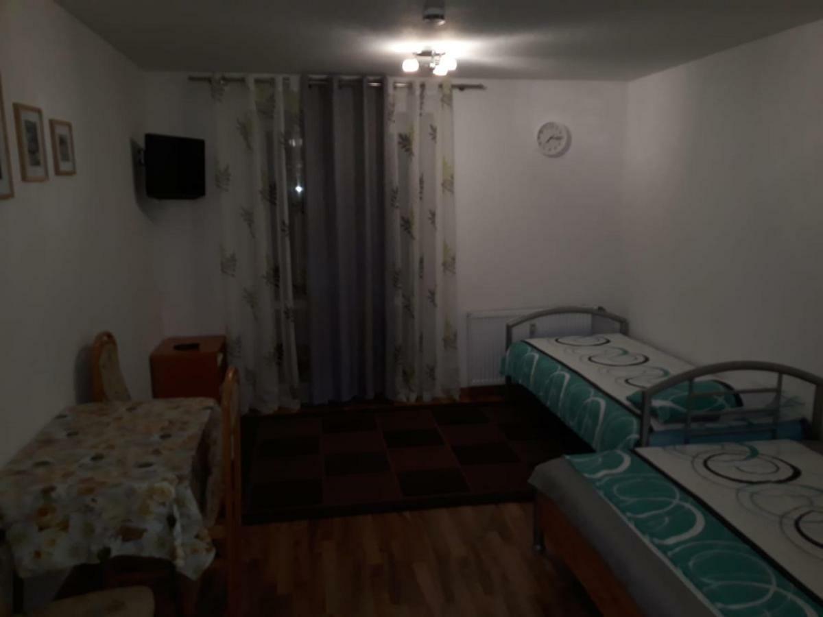 Apartment Homburg Uni-Naehe Esterno foto